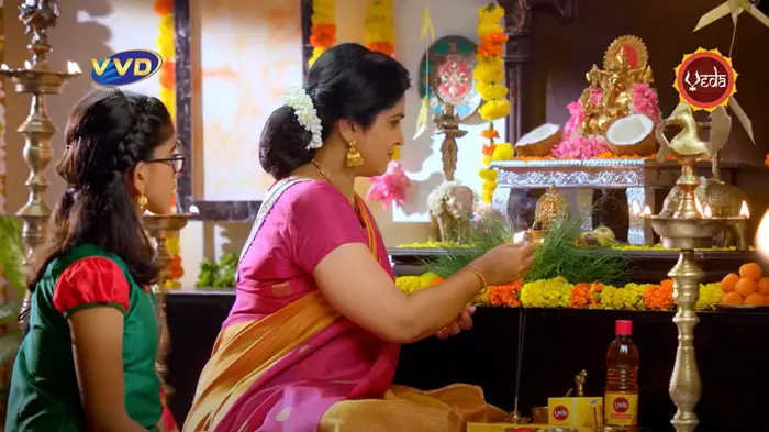 VVD Veda – Range of Puja Essentials TVC | Uthara Unnikrishnan VVD Veda - Range of Puja Essentials TVC | Uthara Unnikrishnan